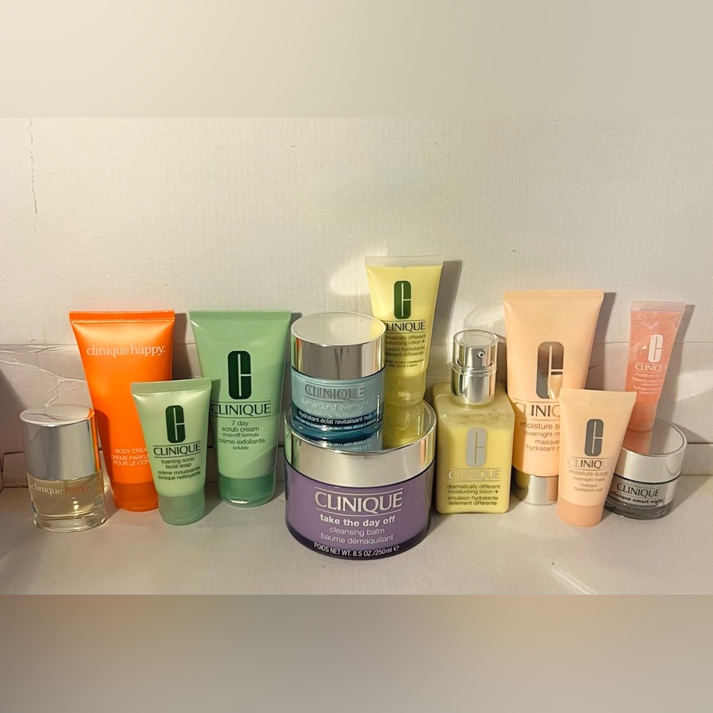 New Best Of Clinique 12 Piece Bundle, Amazing Products Retail Value $418 💜